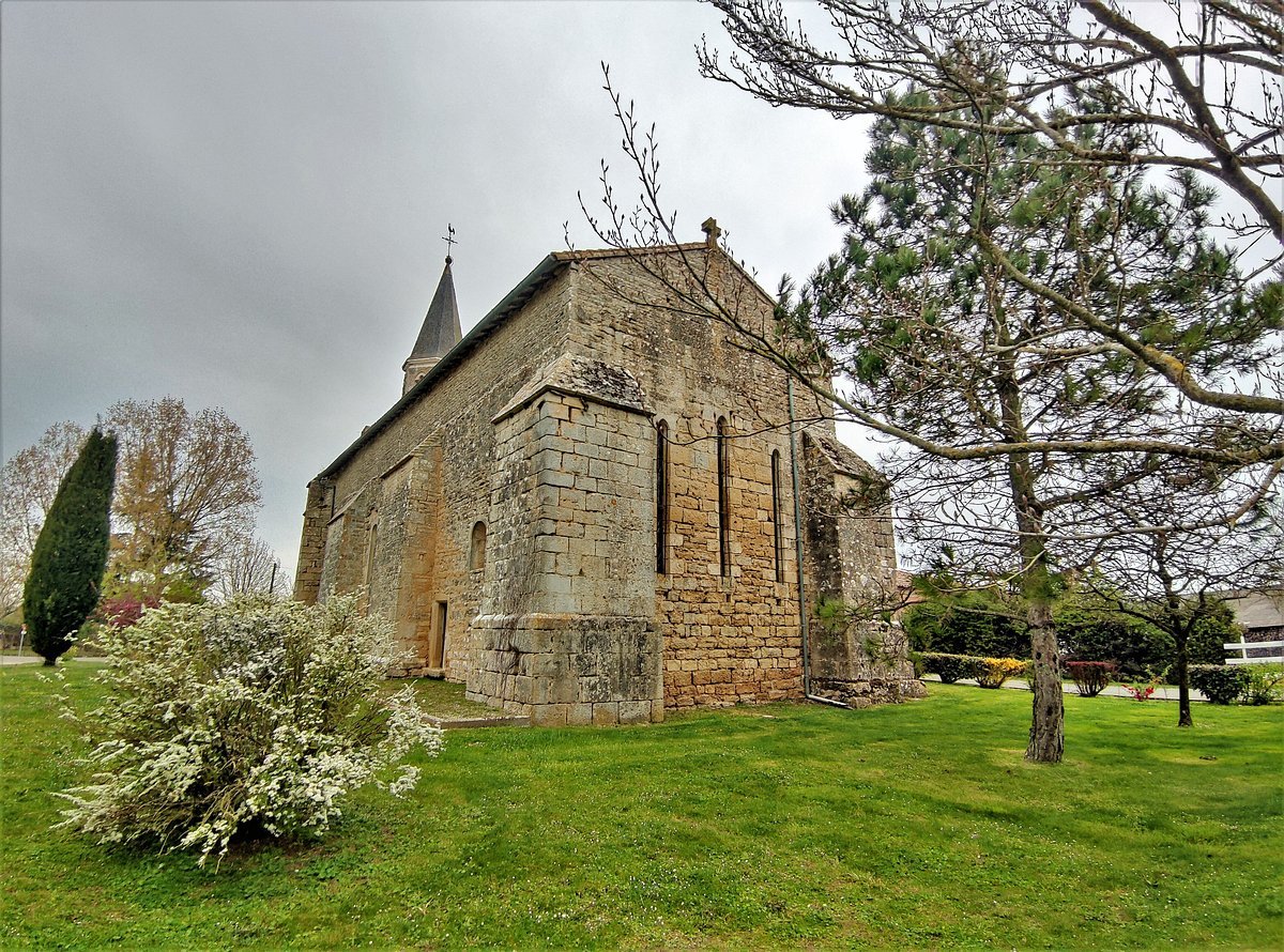 Messé (Deux-Sèvres) - Église Saint-Mélaine