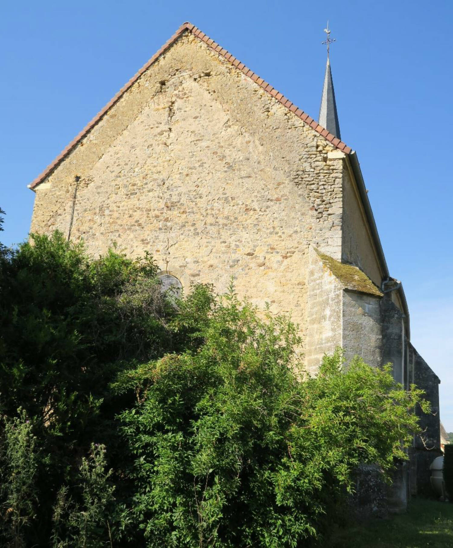 Neuilly (Nièvre) - église Saint-Martin