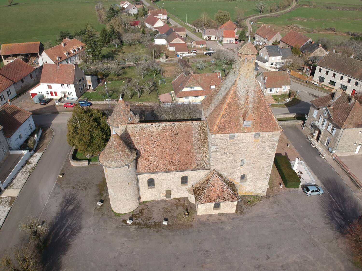 Manlay (Côte-d'Or) - Église Saint-Laurent