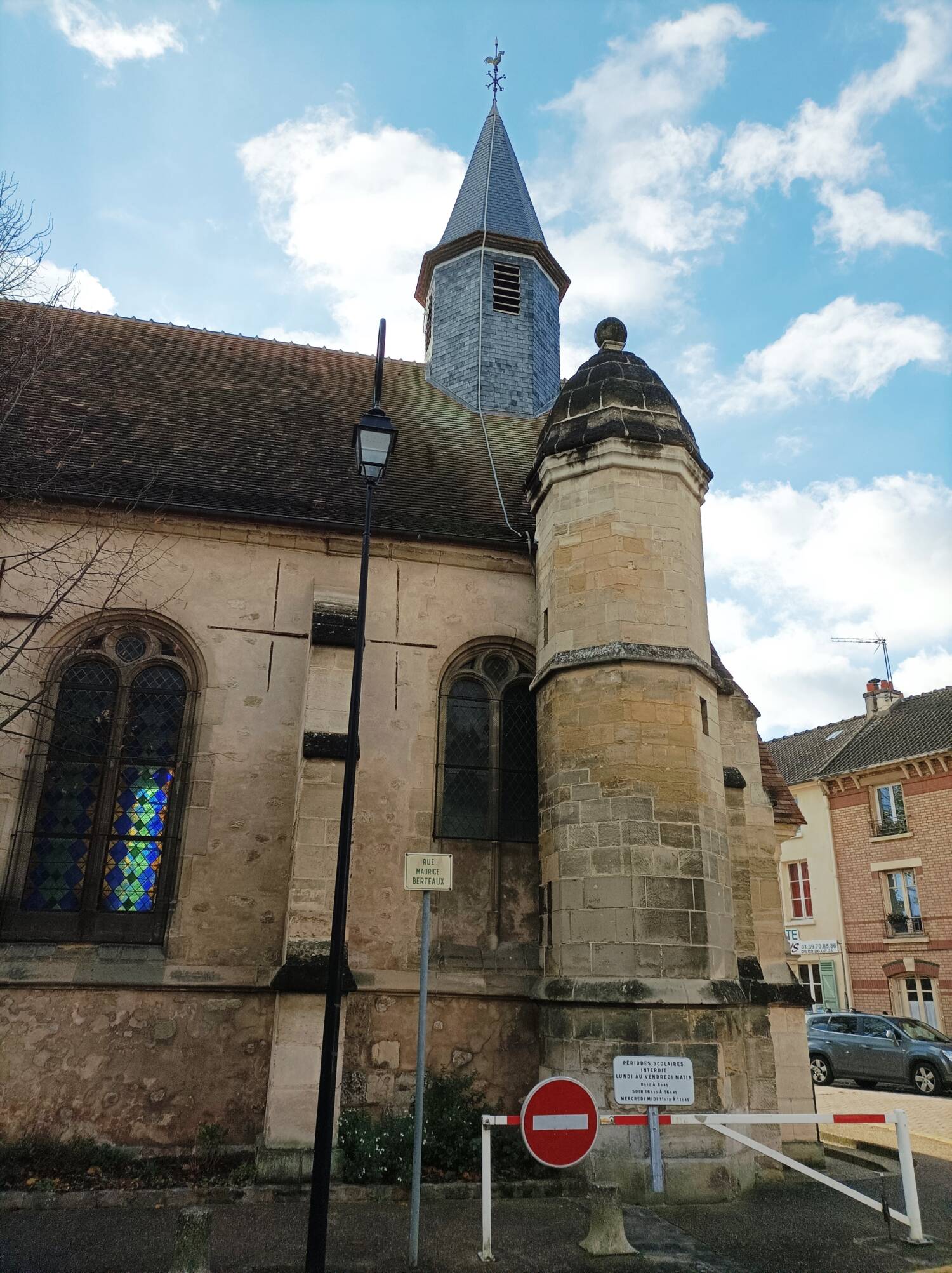 Maurecourt (Yvelines) - Église Notre-Dame de Lorette ou Notre-Dame de la Nativité