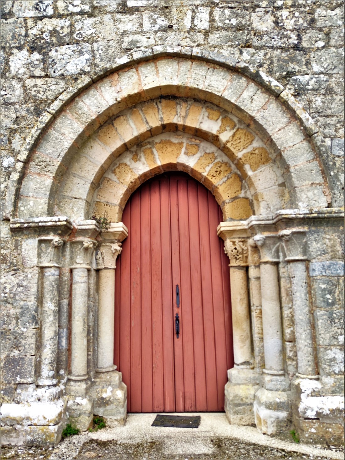 Messé (Deux-Sèvres) - Église Saint-Mélaine