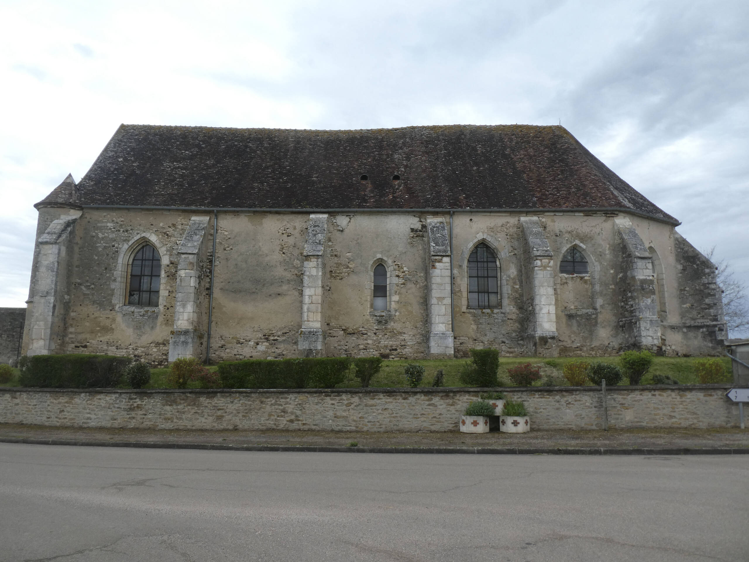 Venouse (Yonne) - Église Saint-Pierre