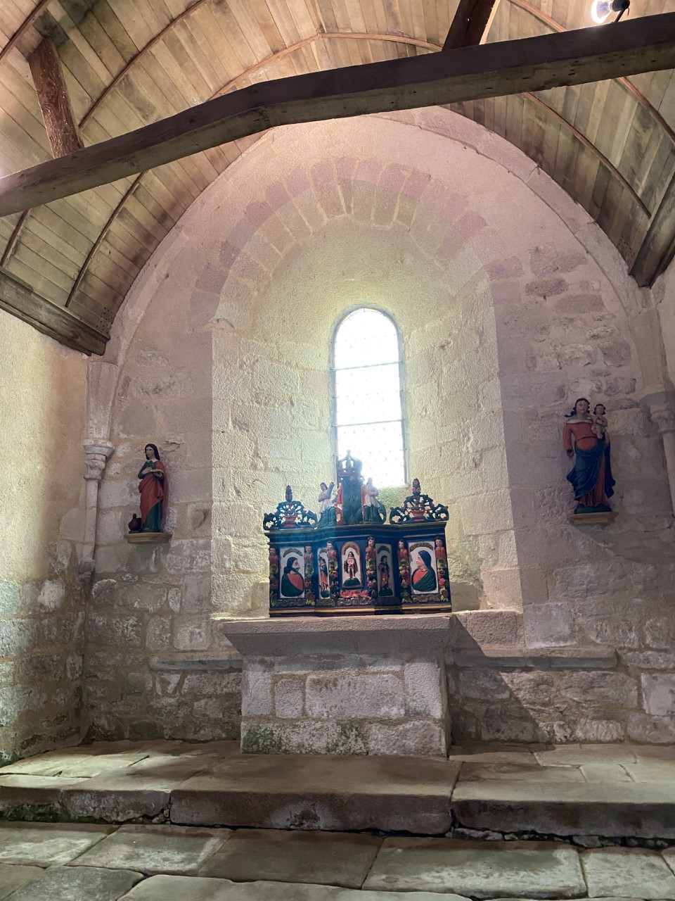 Chavanac (19) - tabernacle et deux statues - Le Plus Grand Musée de France - La Sauvegarde de l'Art Français