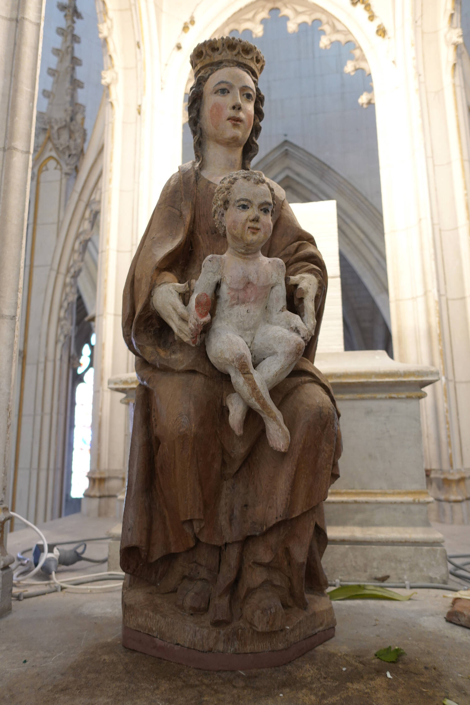 Cléry-Saint-André (45) - Vierge à l'enfant - Le Plus Grand Musée de France - La Sauvegarde de l'Art Français