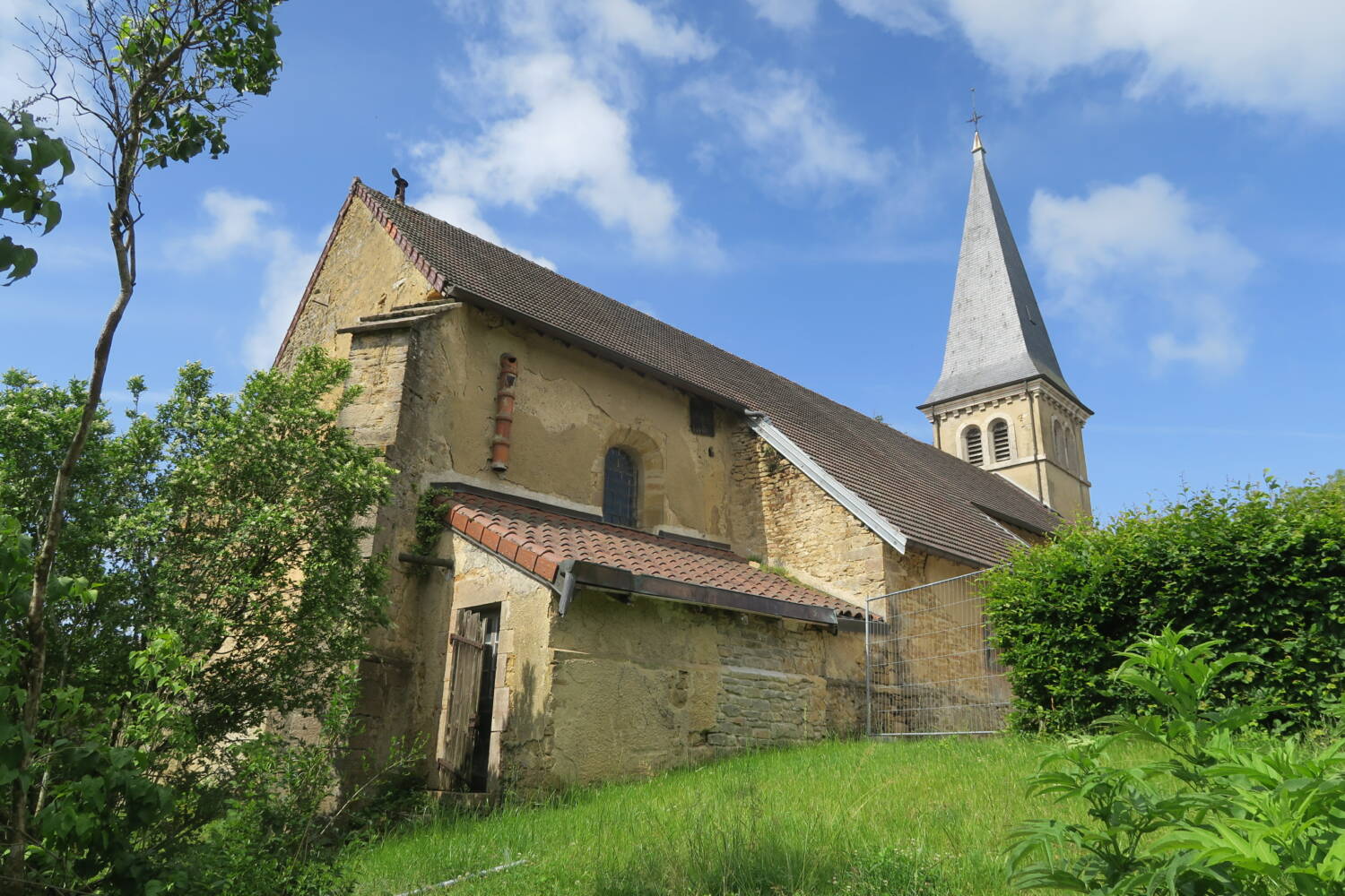 Gizia (Jura) - Église Saint-Etienne de Châtel