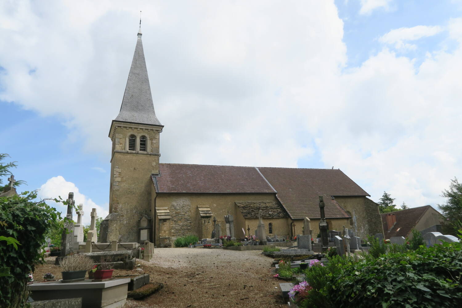 Gizia (Jura) - Église Saint-Etienne de Châtel